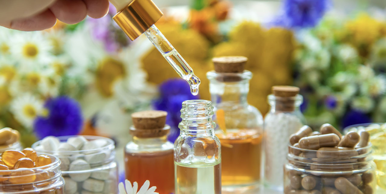 CBD Capsules vs. Oil: What's the Difference?